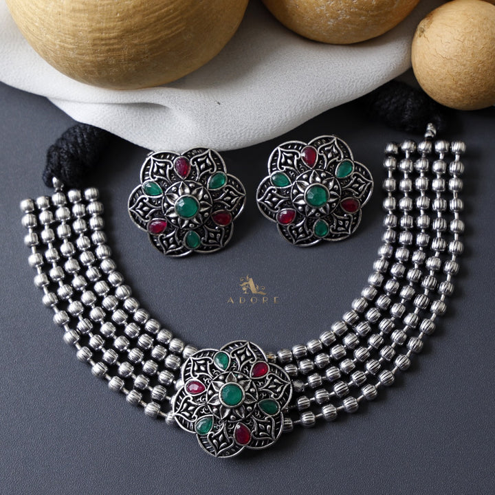 Vance Choker With Earring