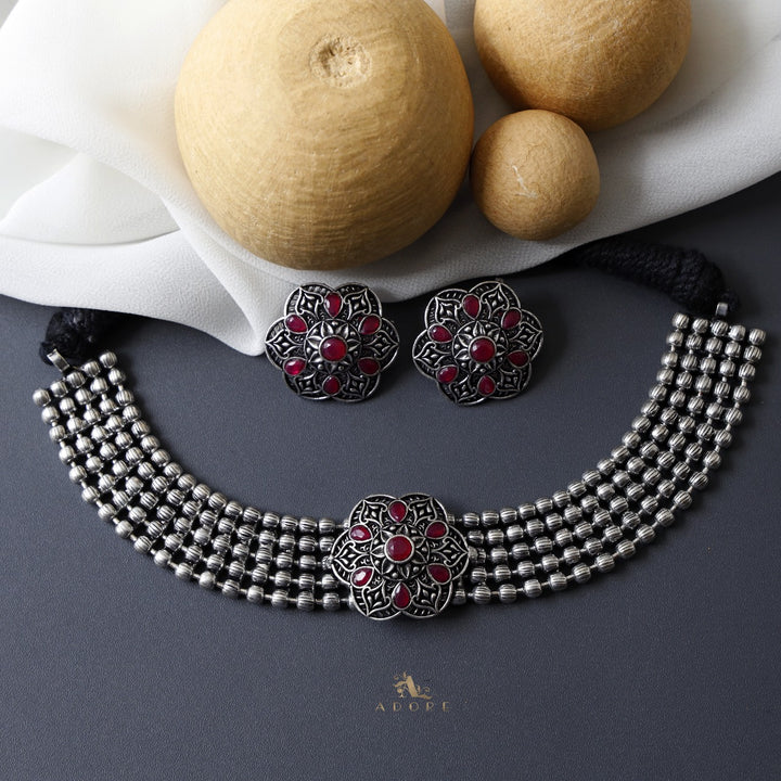 Vance Choker With Earring