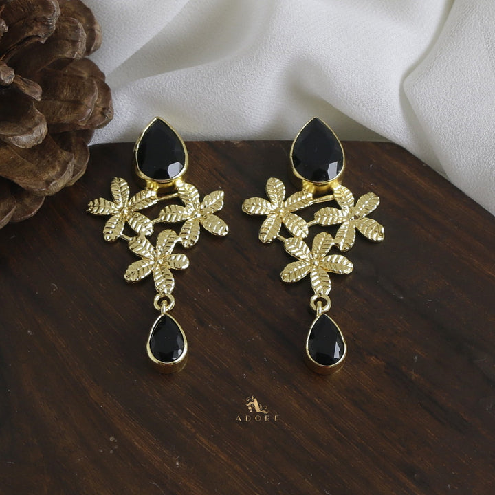 Rupasi Tri Flower Glossy Earring