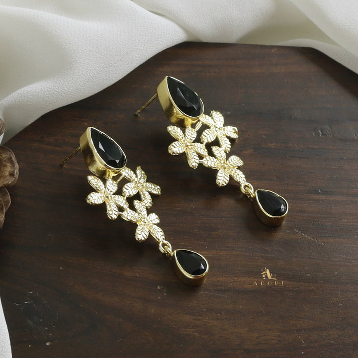 Rupasi Tri Flower Glossy Earring