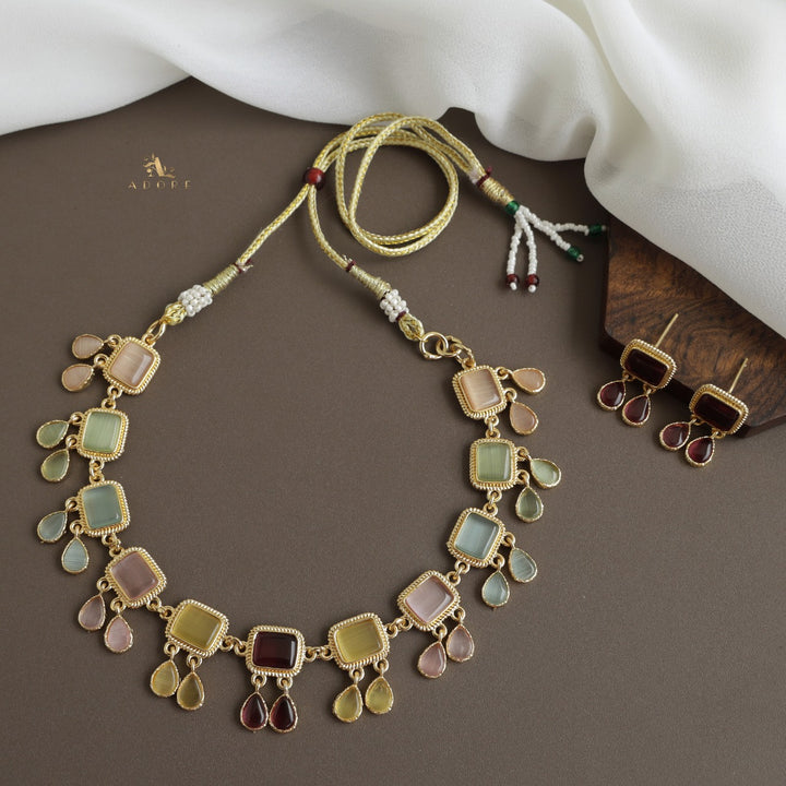 Firouz Glossy Short Neckpiece With Earring
