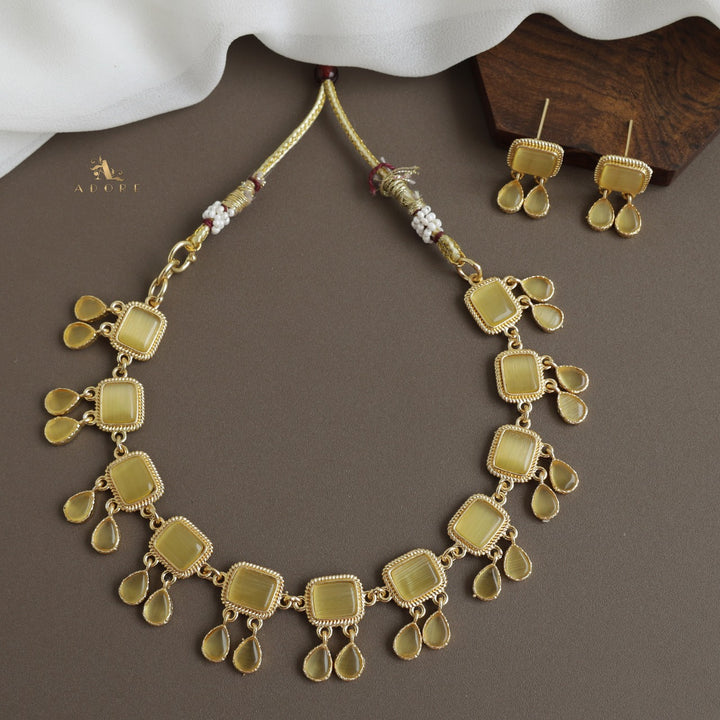 Firouz Glossy Short Neckpiece With Earring