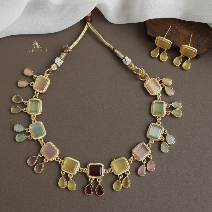 Firouz Glossy Short Neckpiece With Earring