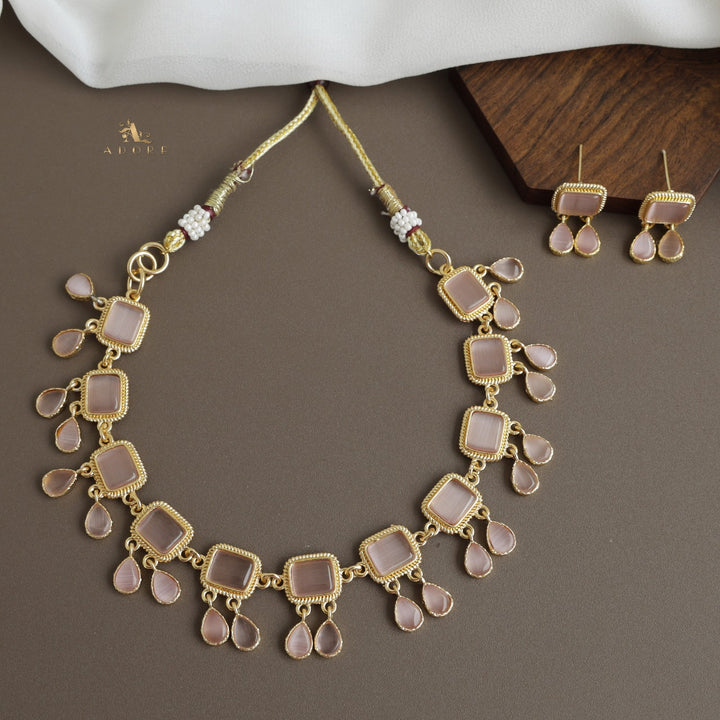Firouz Glossy Short Neckpiece With Earring