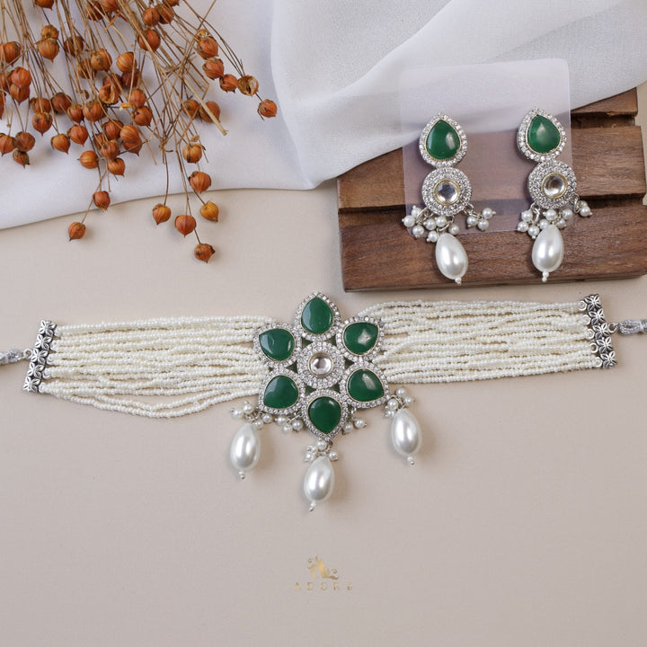 Sanyam Kundan Choker With Earring