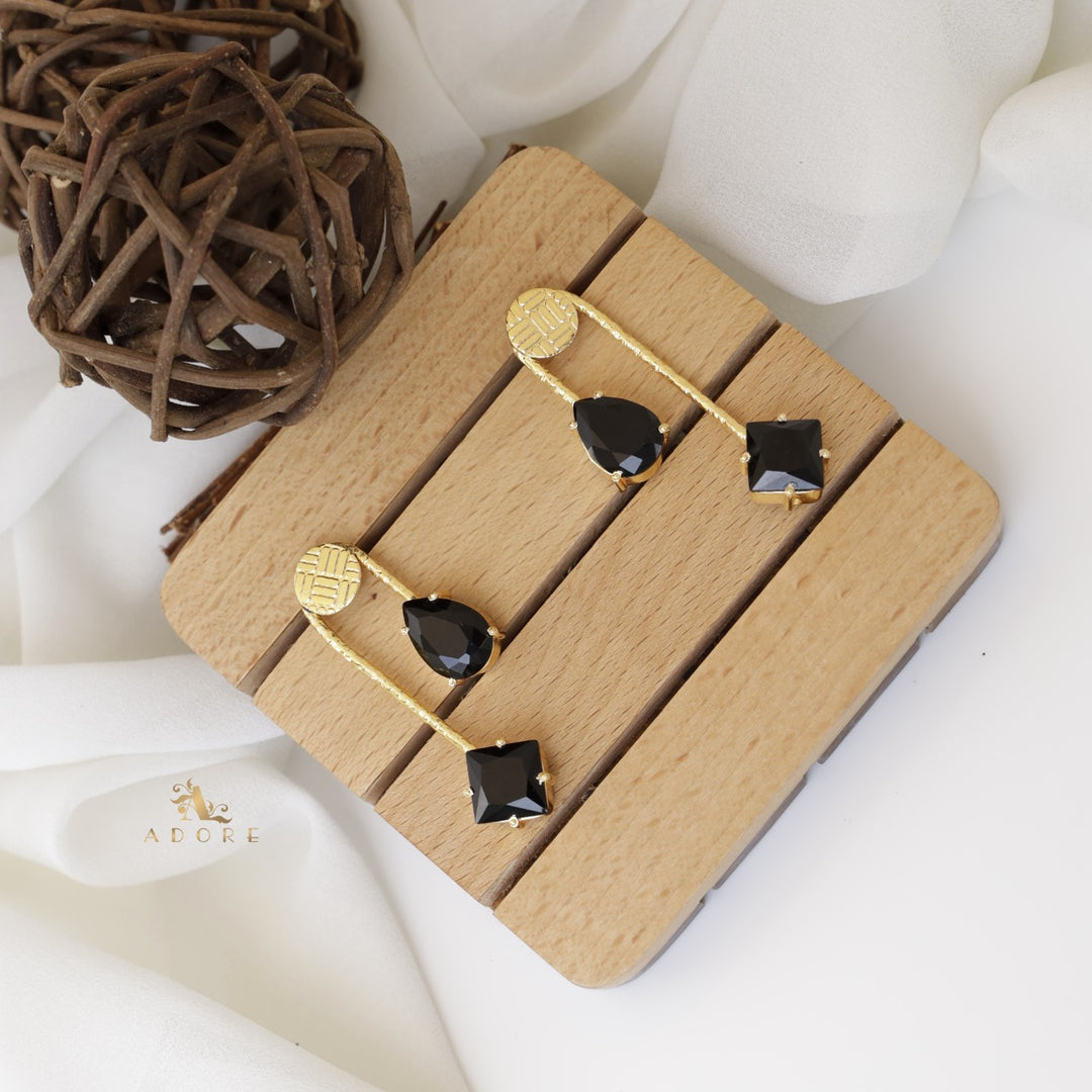 Triga Glossy Diamond Drop Earring