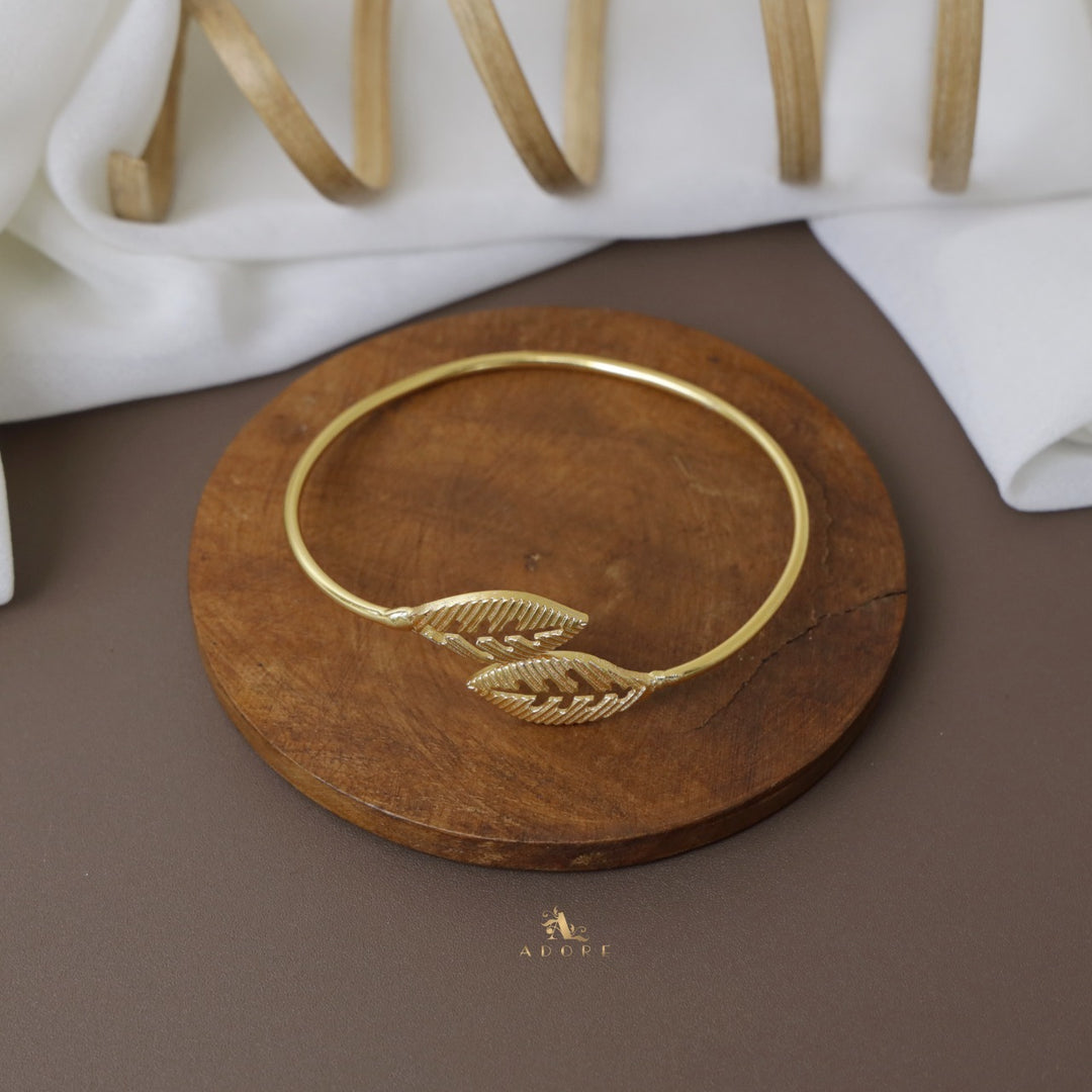 Hema Dual Leaf Bangle
