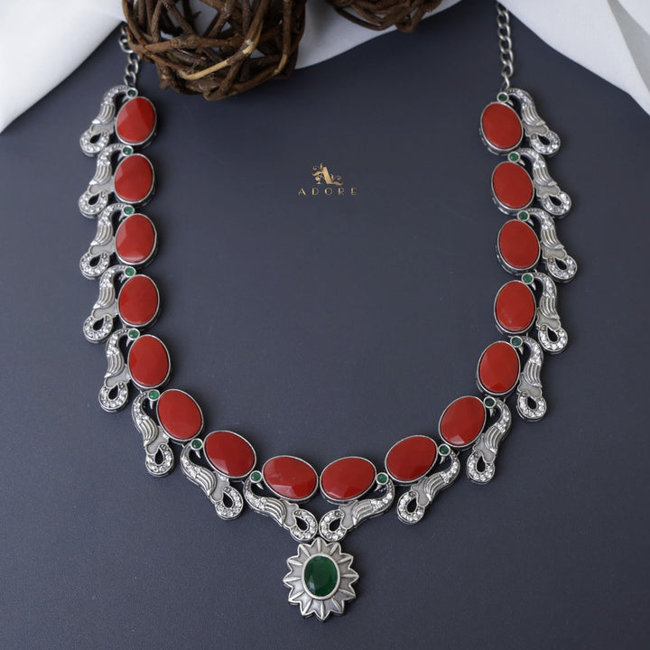 Hismena Neckpiece With Earring