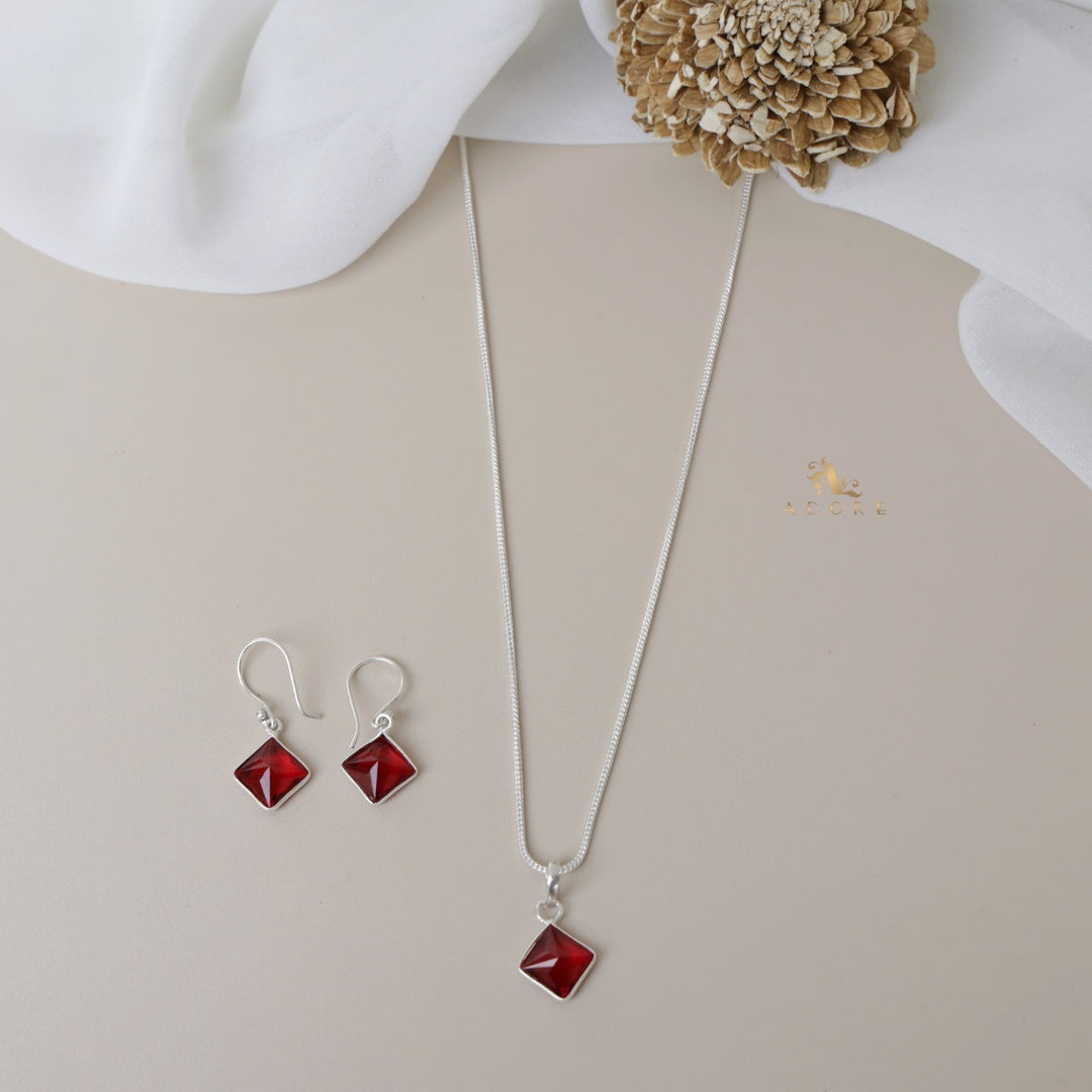 Riga Glossy Diamond Drop Neckpiece With Earring