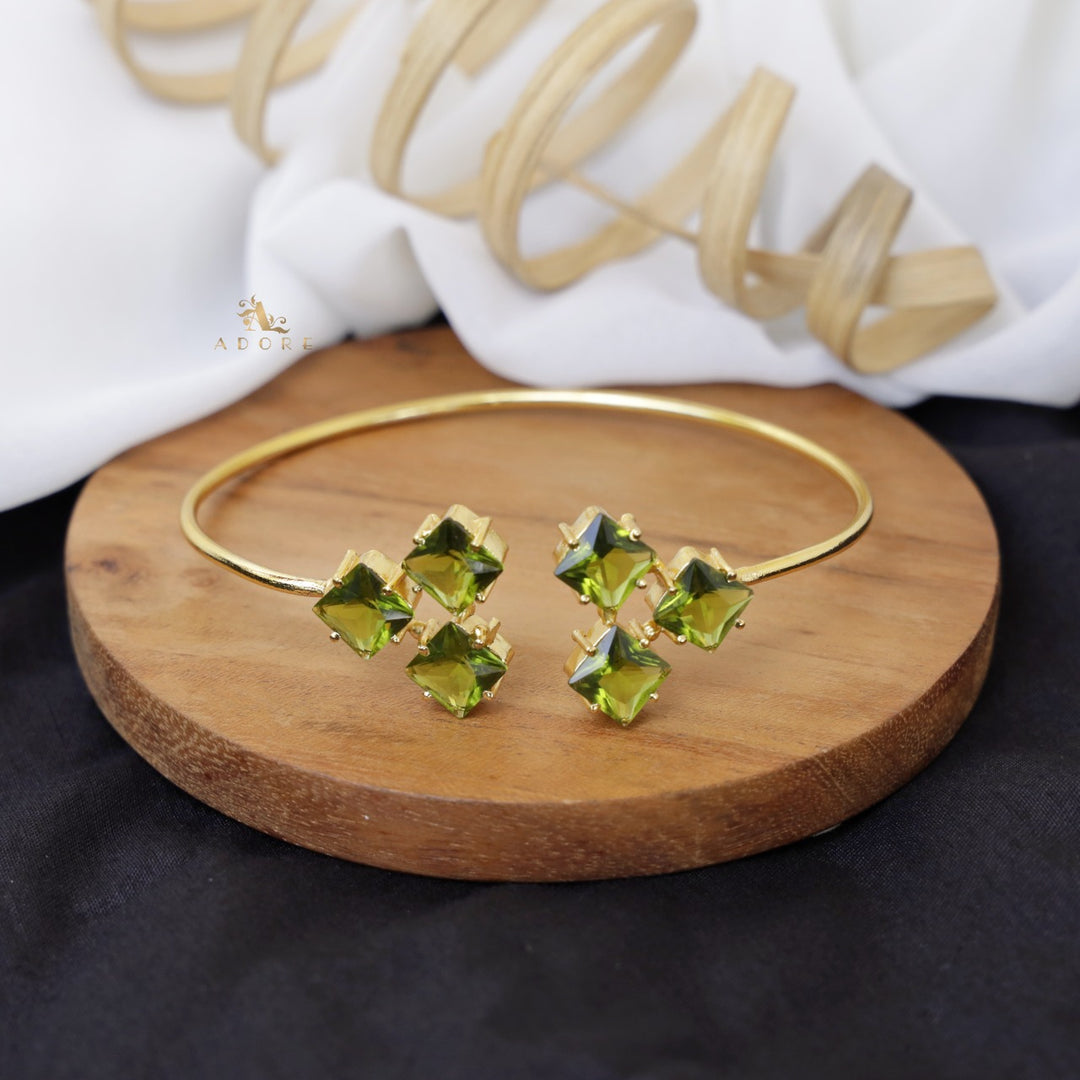 Yuna 6 Stone Square Glossy Bangle