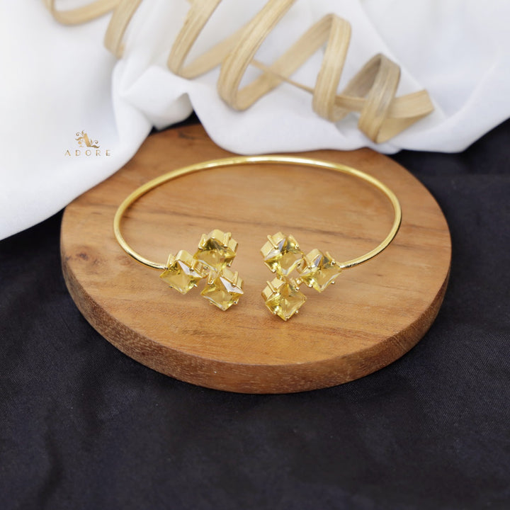 Yuna 6 Stone Square Glossy Bangle