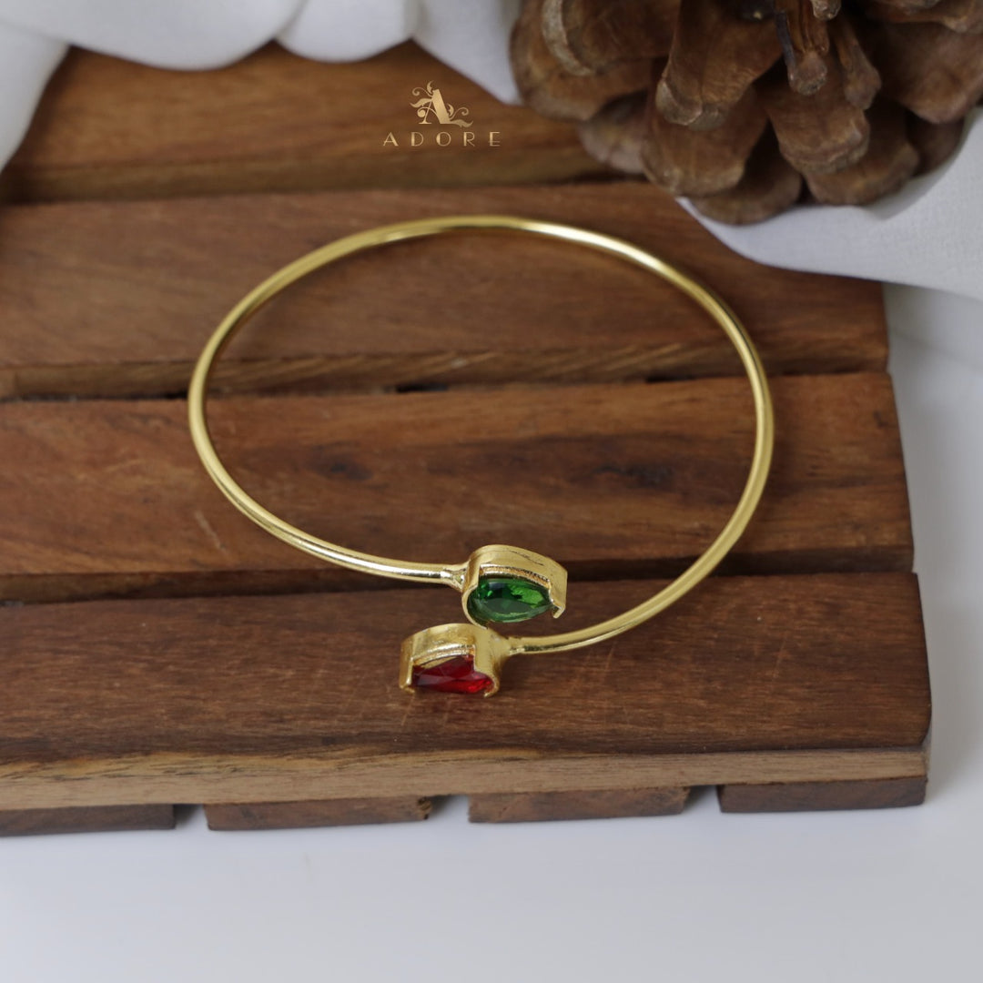 Orla Dual Arrow Bangle