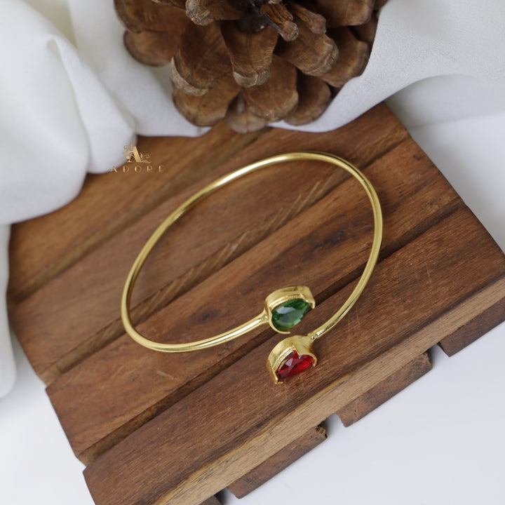 Orla Dual Arrow Bangle