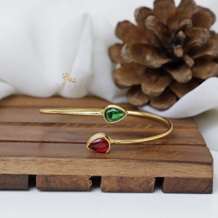 Orla Dual Arrow Bangle