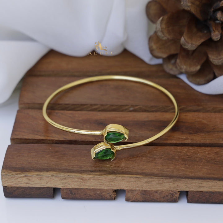 Orla Dual Arrow Bangle