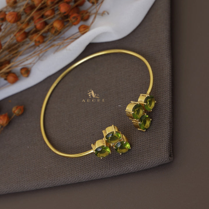 Yuna 6 Stone Circle Glossy Bangle
