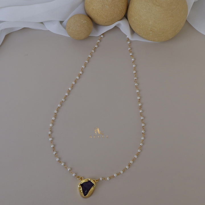 Nasmiya Raw Stone Neckpiece