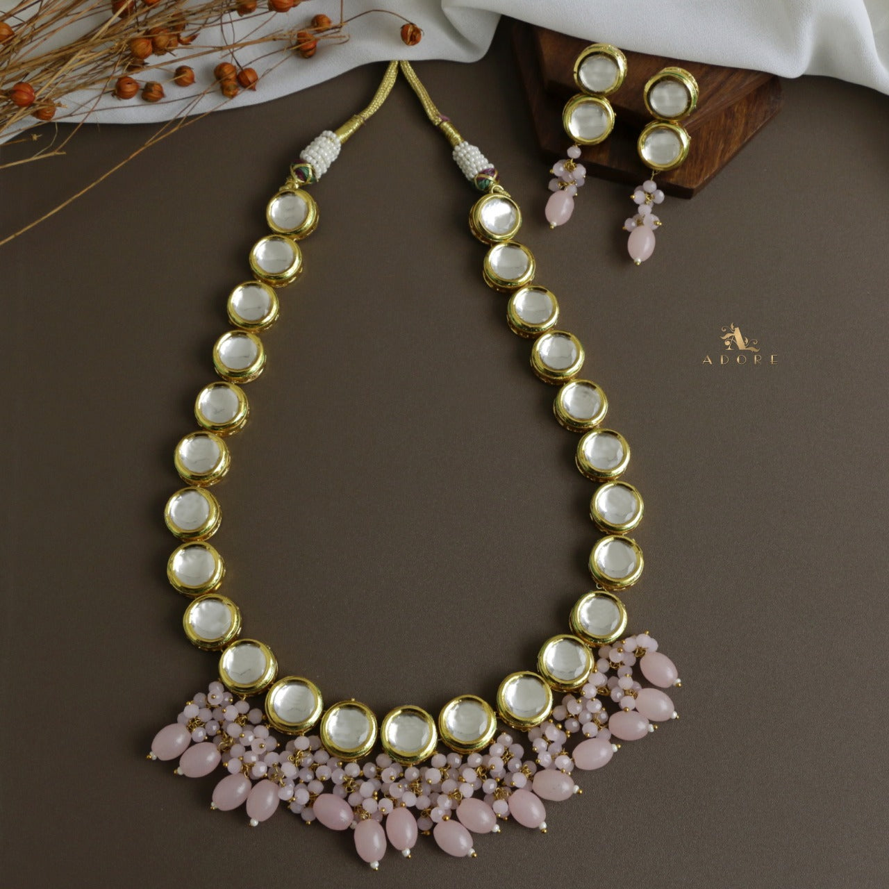 Aranmayi Kundan Neckpiece With Earring