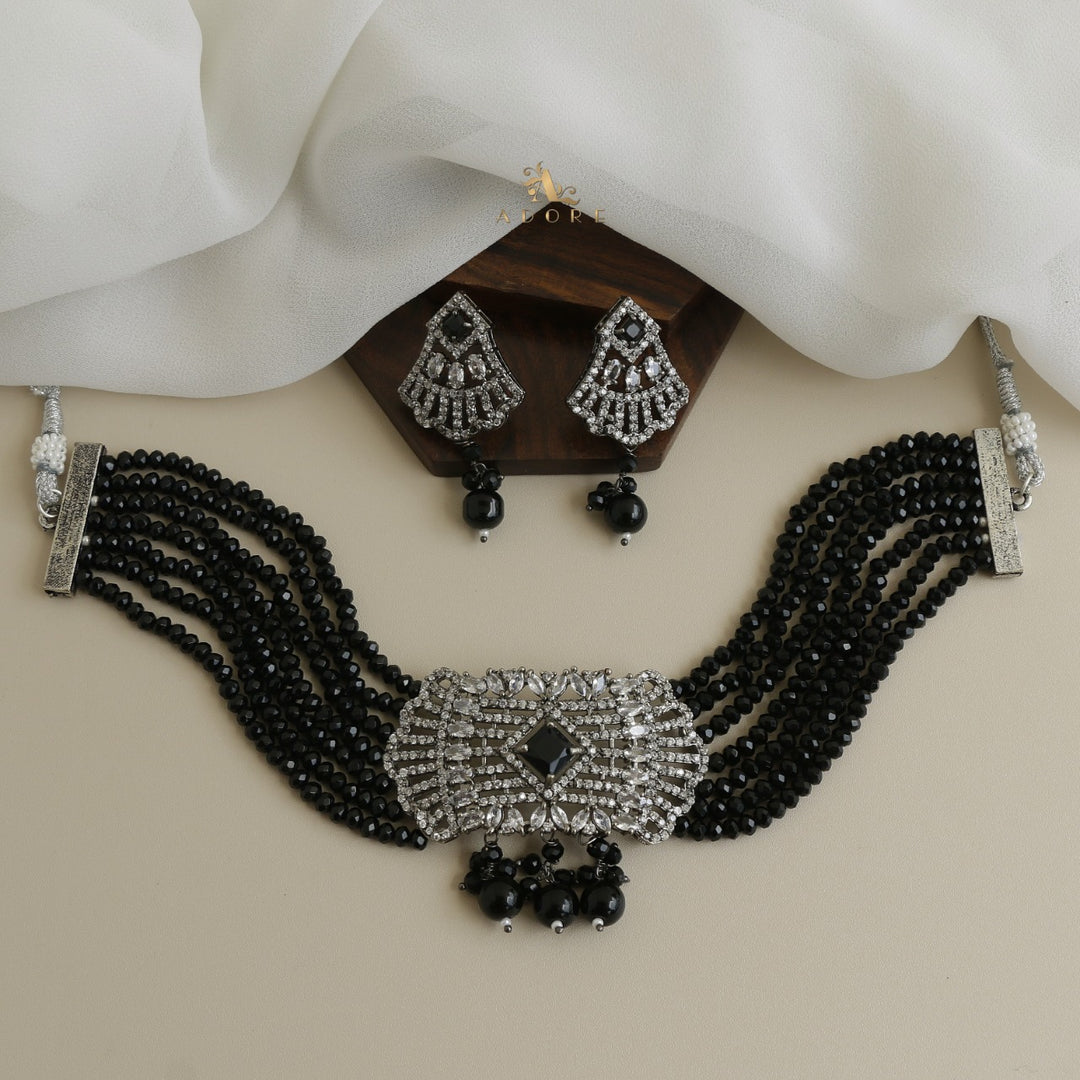 Nitaara Onyx Choker With Earring