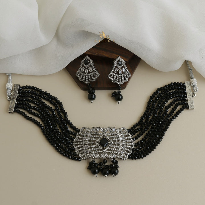 Nitaara Onyx Choker With Earring