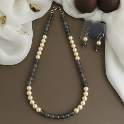 Orbia Pearl Single Layer Neckpiece With Earring
