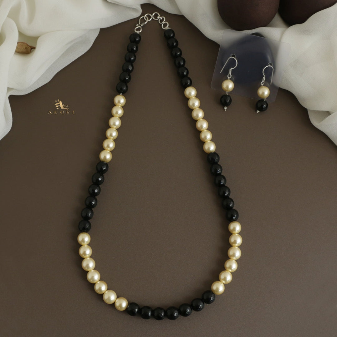 Orbia Pearl Single Layer Neckpiece With Earring