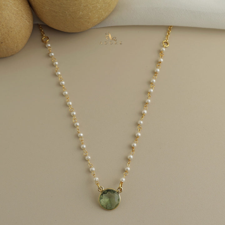 Nasmiya Round Neckpiece
