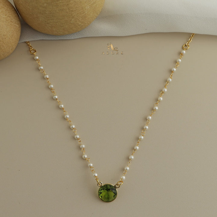 Nasmiya Round Neckpiece