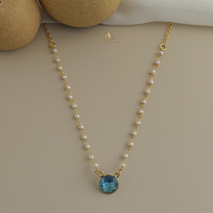 Nasmiya Round Neckpiece