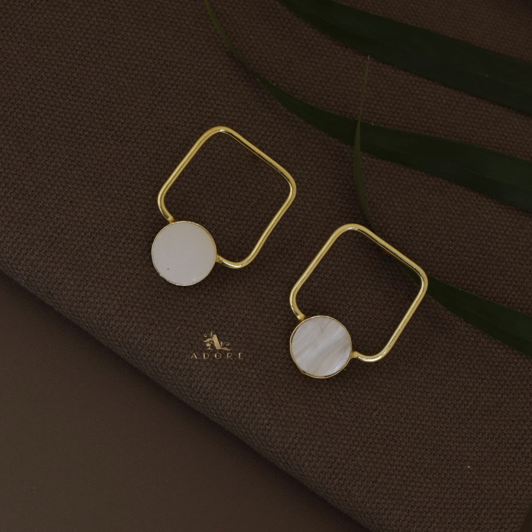 Ana MOP Square Earring
