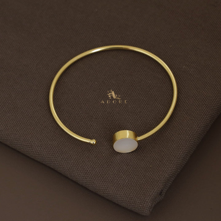 Nivora MOP Bangle