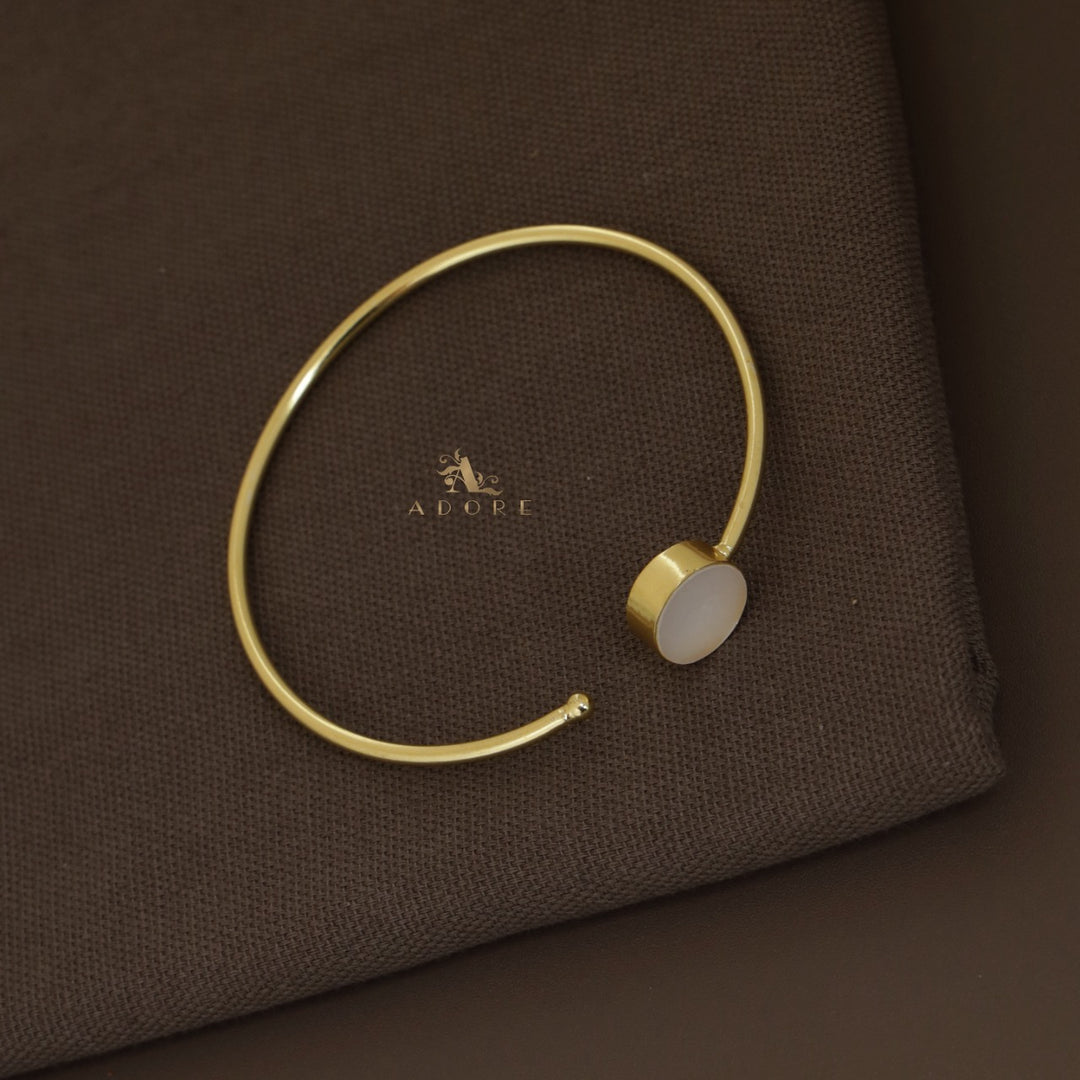 Nivora MOP Bangle