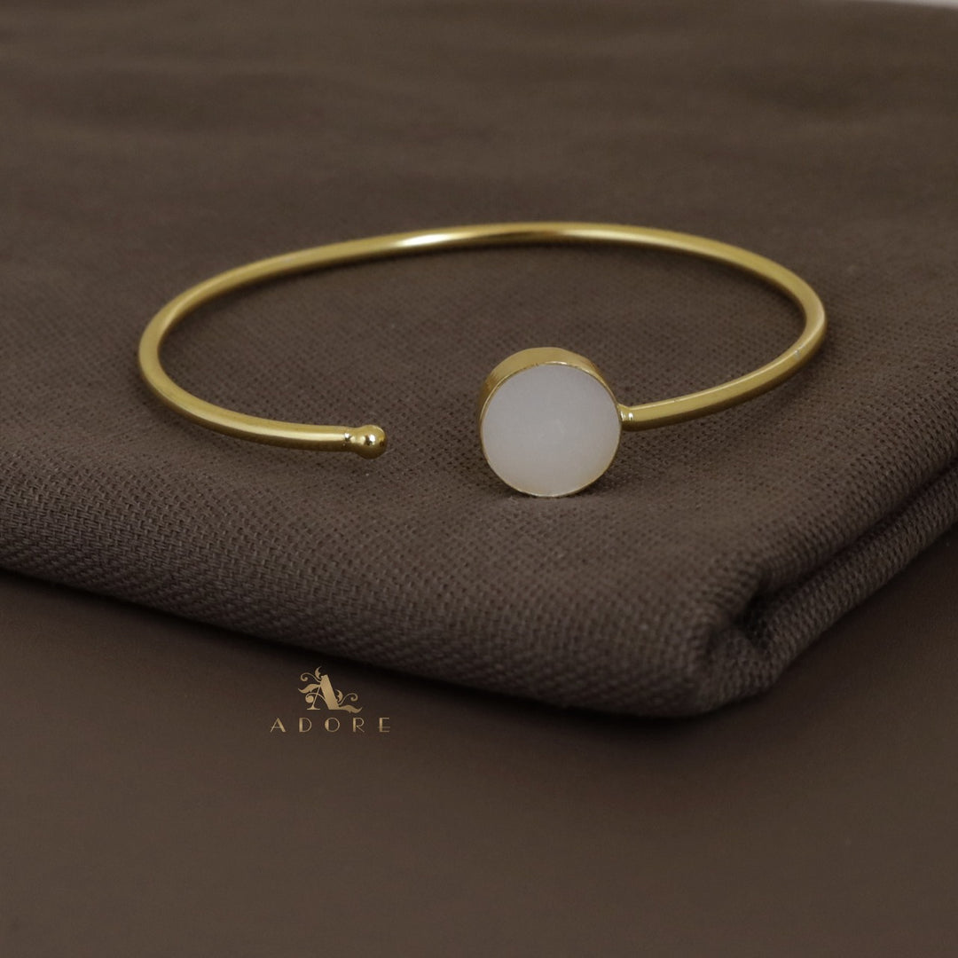 Nivora MOP Bangle