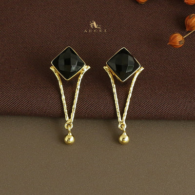 Tezia Glossy Diamond Earring
