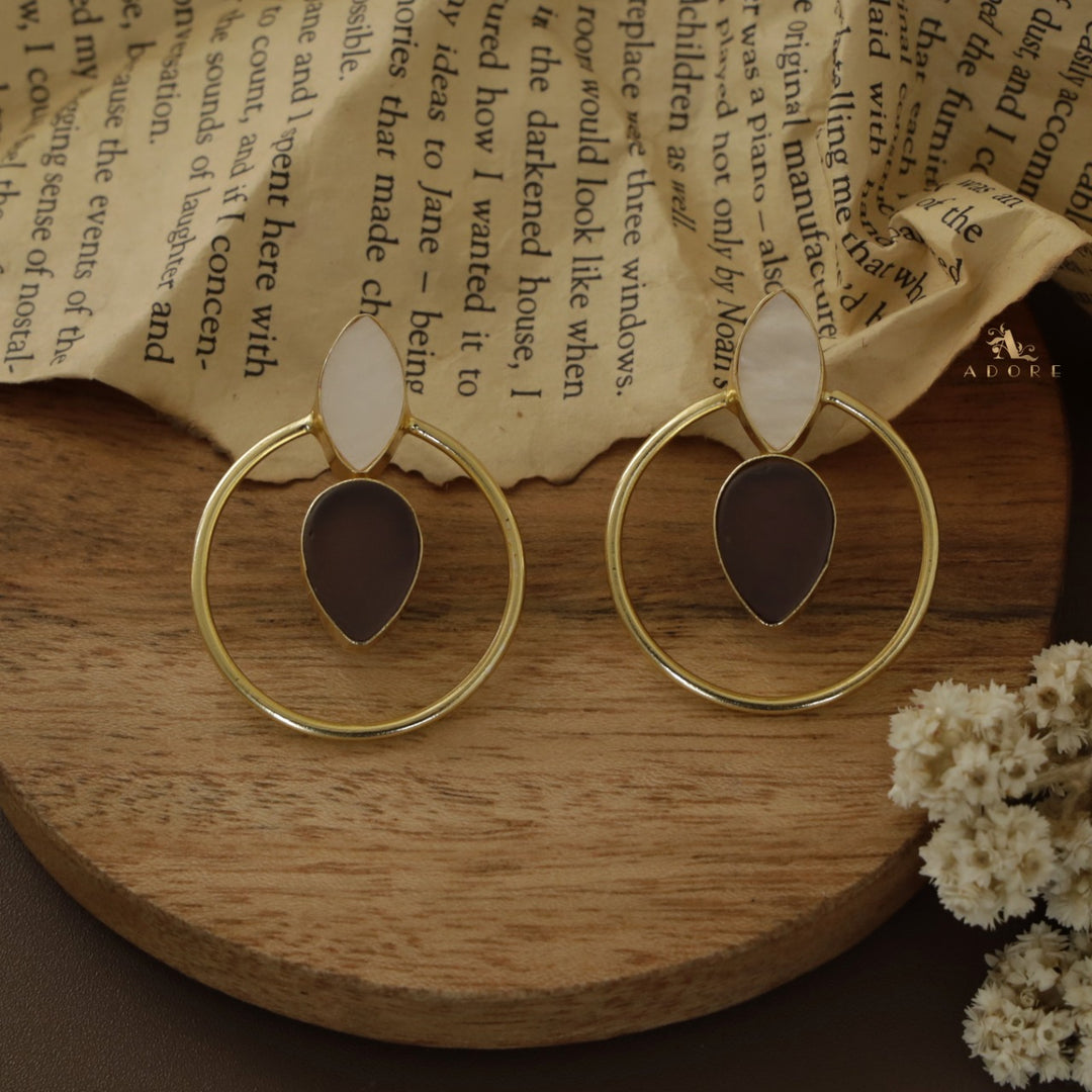 Polvia Golden Circle MOP Earring