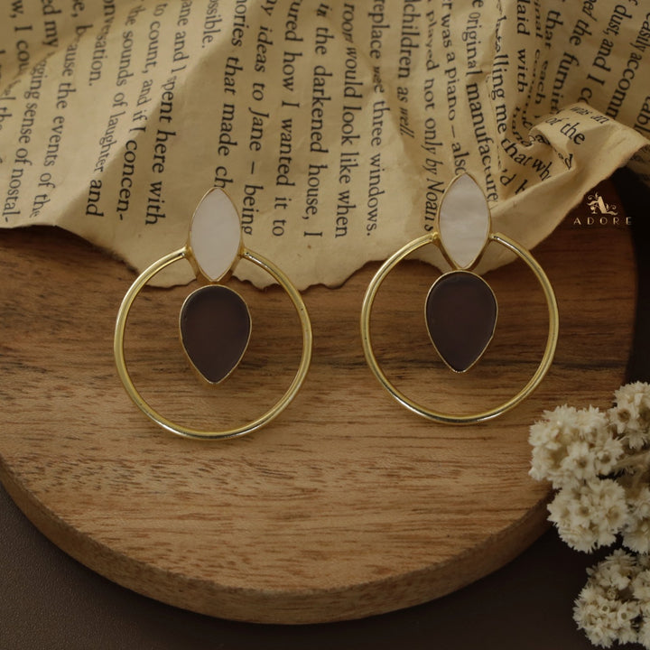 Polvia Golden Circle MOP Earring