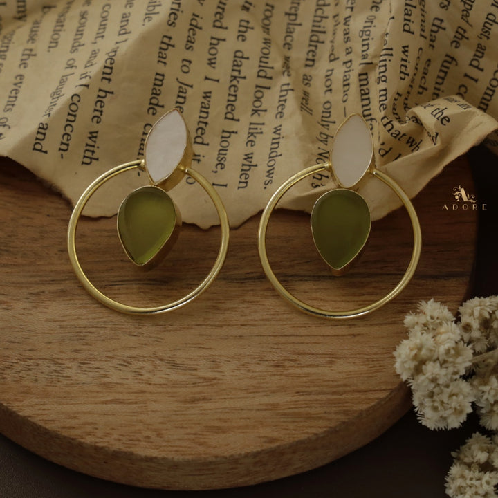 Polvia Golden Circle MOP Earring