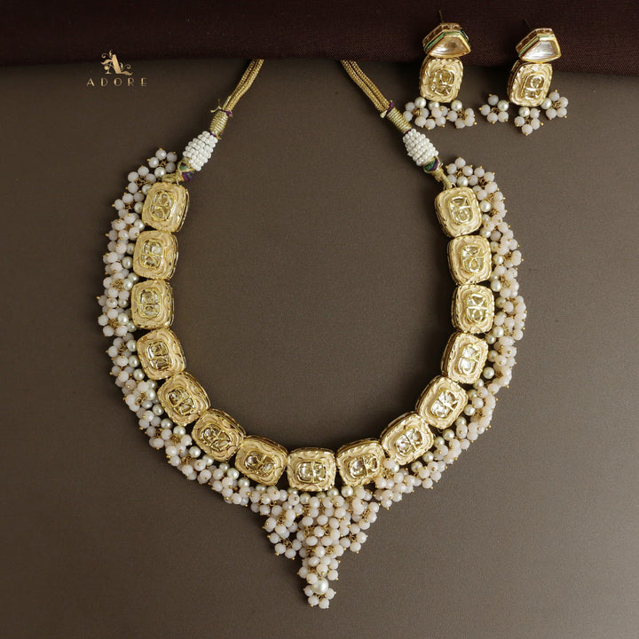 Vyusti Polki Kundan Neckpiece With Earring
