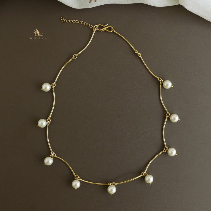 Leyah Golden Pearl Neckpiece