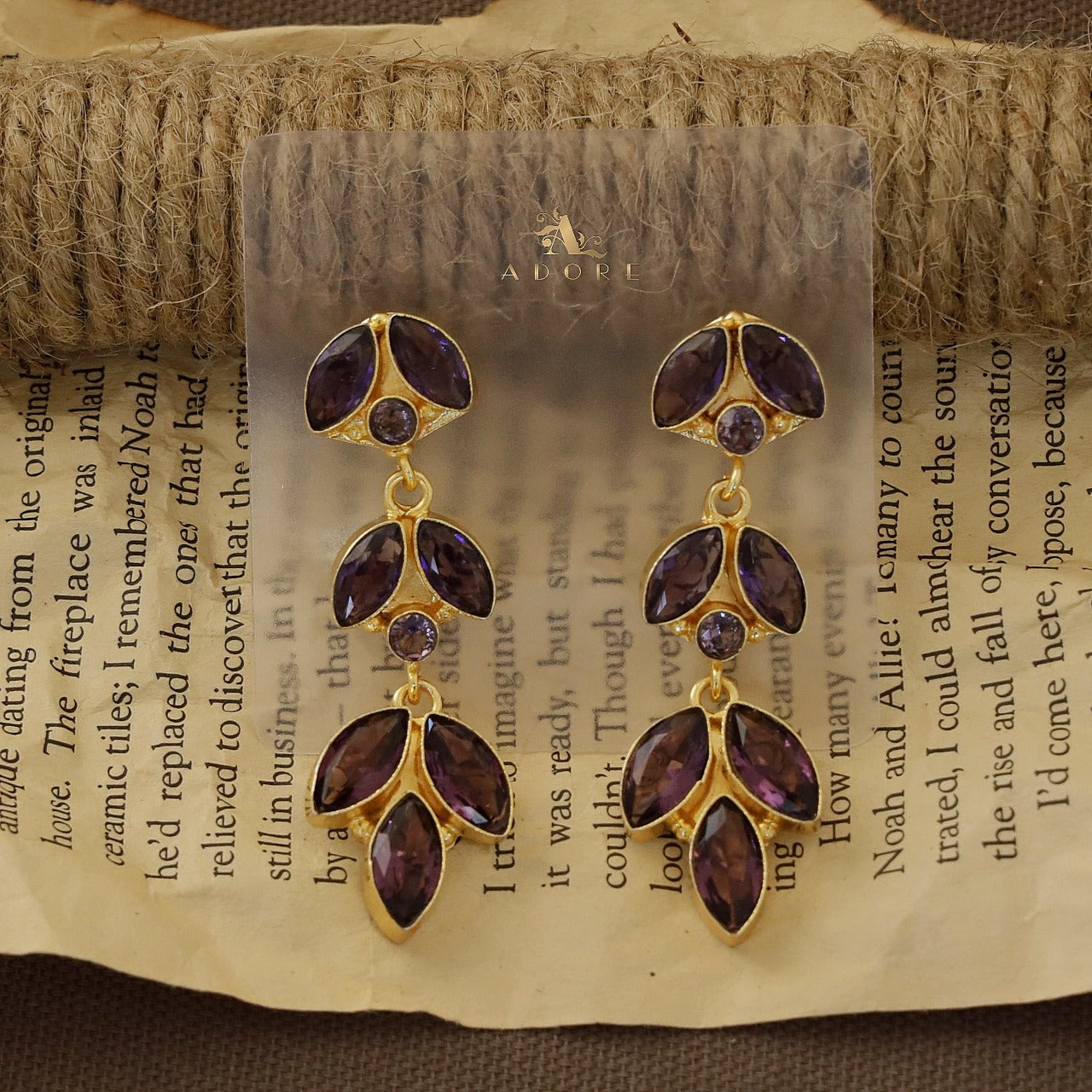 Lovlea Leafy Glossy Earring