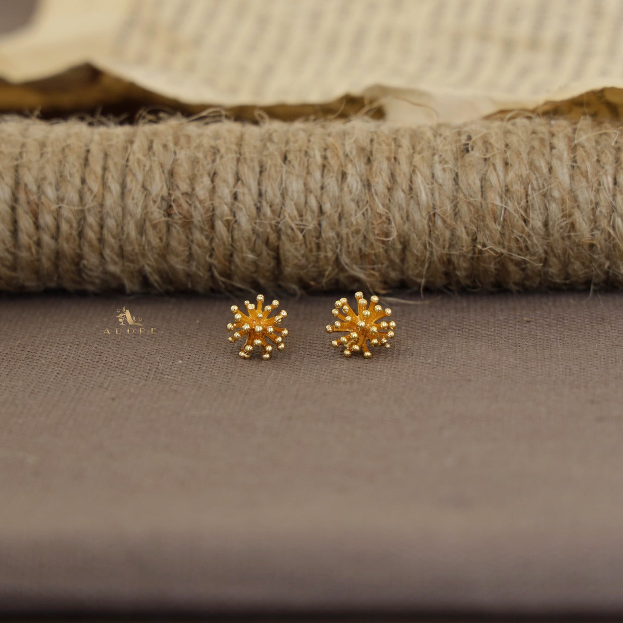 Dune Tiny Stud