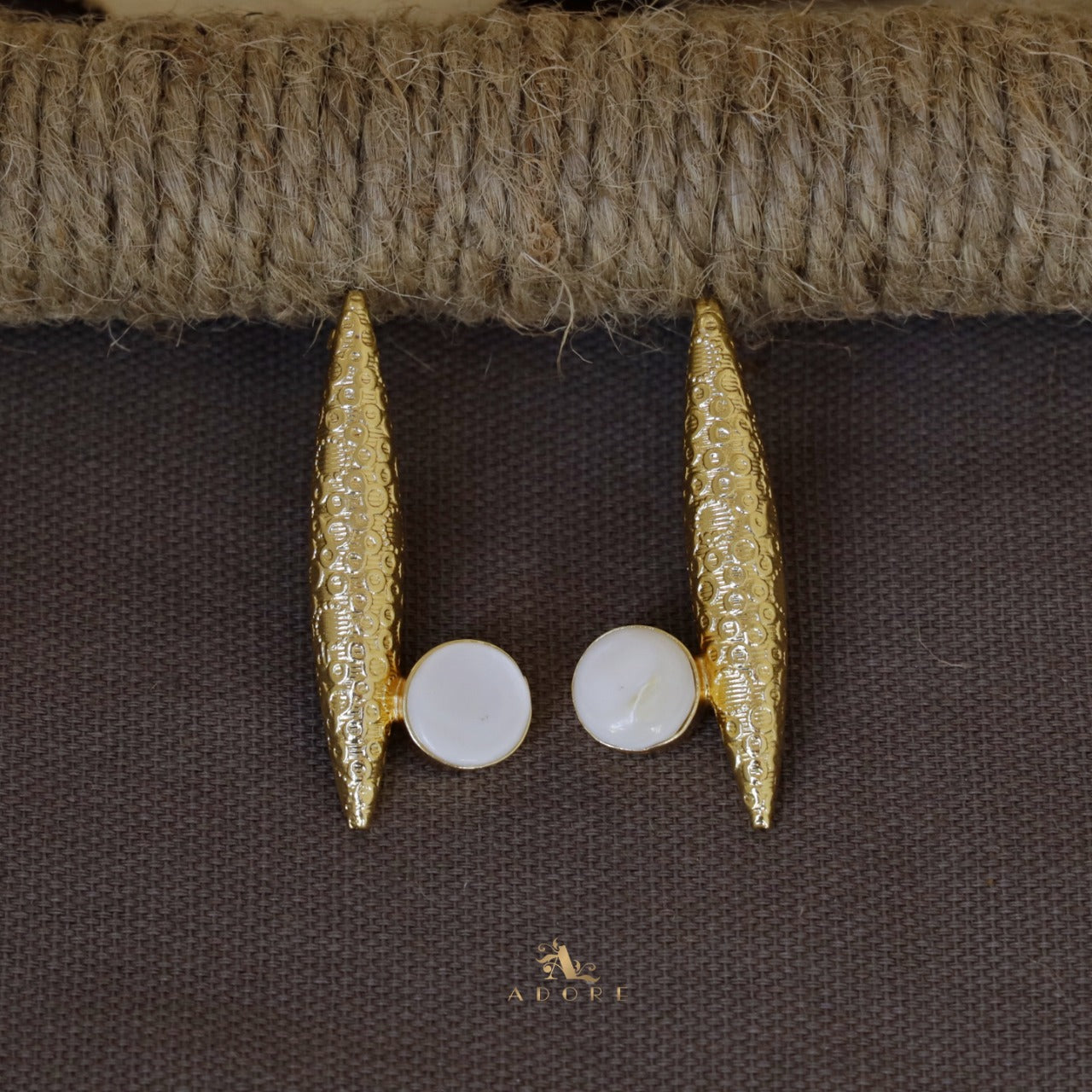 Bubble Bar White Earring