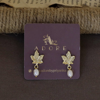 Golden Maple Leaf Pearl Earring