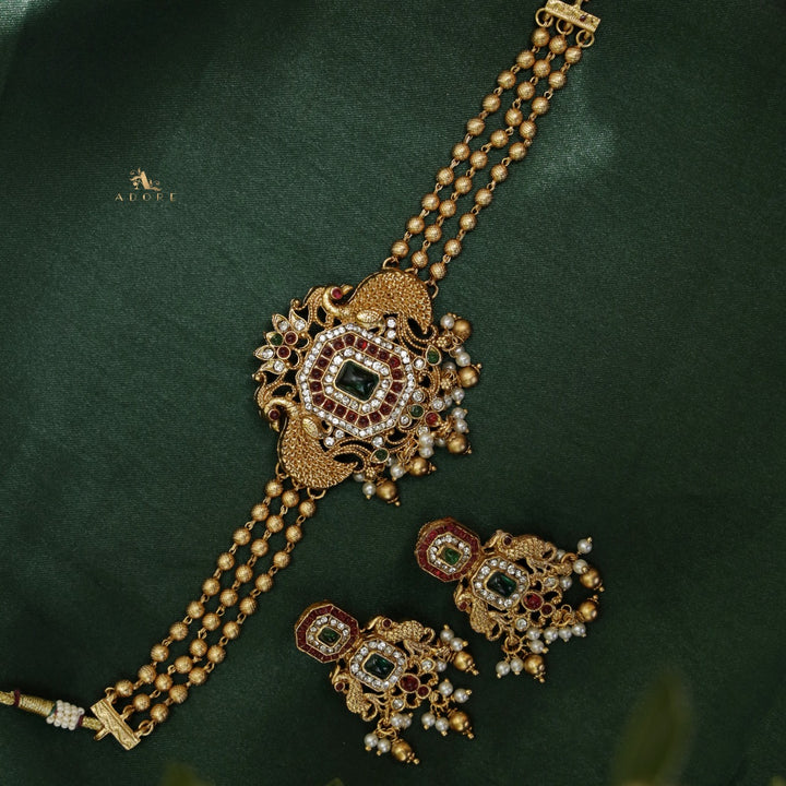 Kaikeyi Gold Ball Choker With Earring