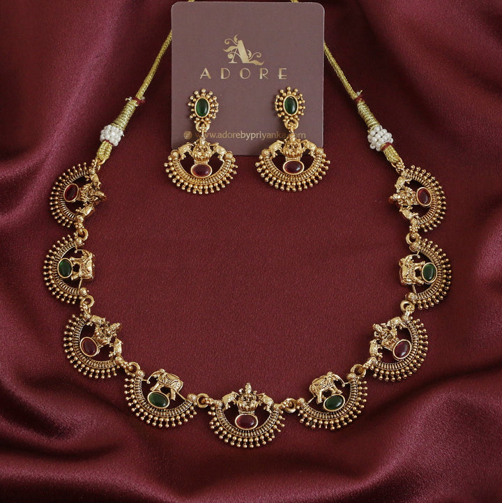 Gajavanthi Neckpiece With Earring