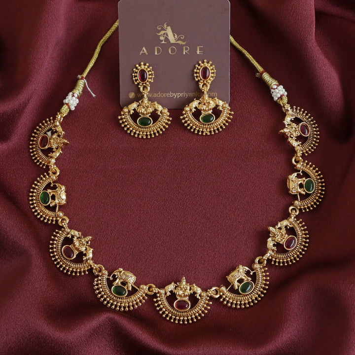 Gajavanthi Neckpiece With Earring