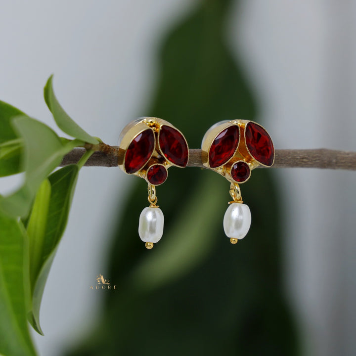 Ellipse Glossy Rylee Pearl Drop Earring