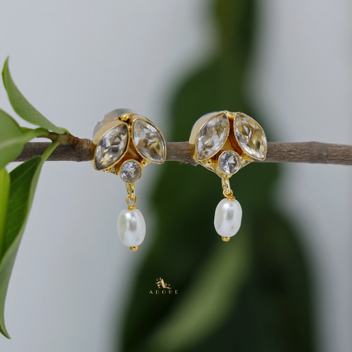 Ellipse Glossy Rylee Pearl Drop Earring