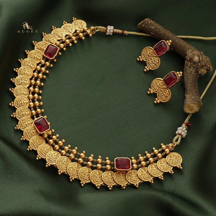 Sumantra Kashi Neckpiece With Earring