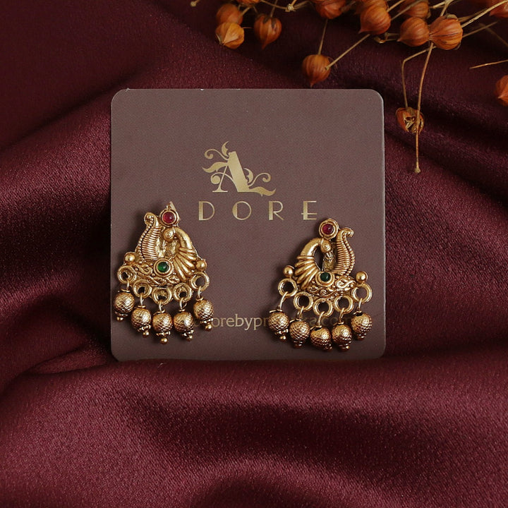 Trishira Choker With Earring